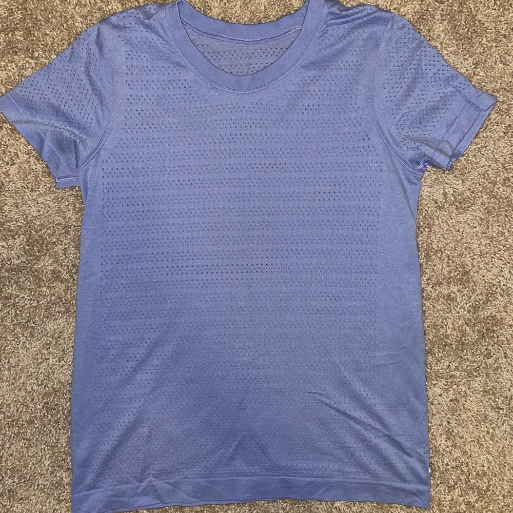 Lululemon top